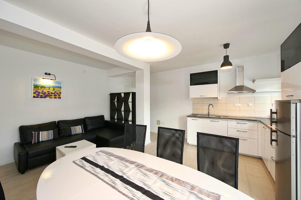 Apartments Matkovic Sveti Filip i Jakov Esterno foto