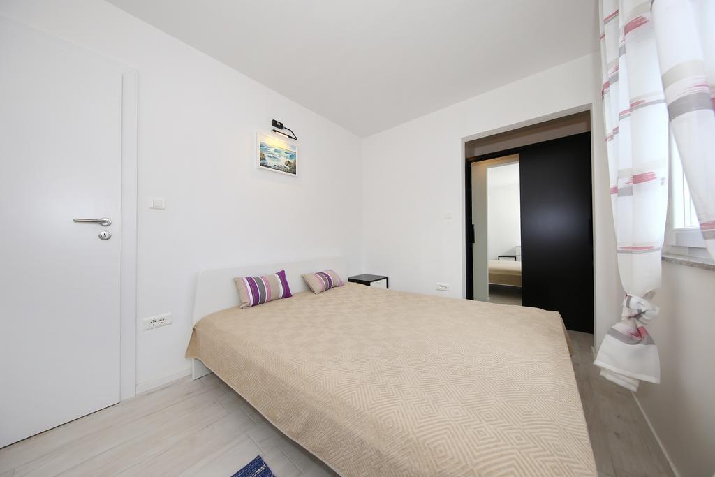 Apartments Matkovic Sveti Filip i Jakov Esterno foto