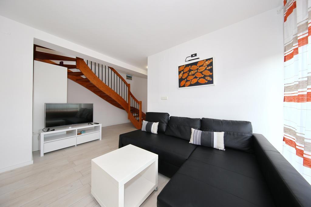 Apartments Matkovic Sveti Filip i Jakov Esterno foto