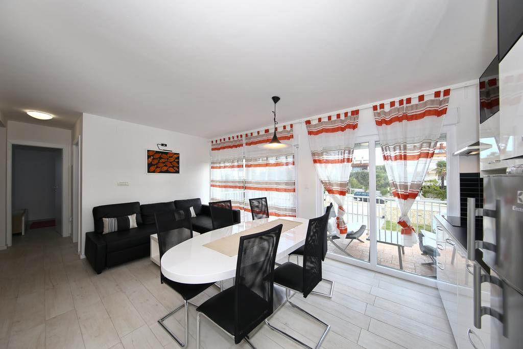 Apartments Matkovic Sveti Filip i Jakov Esterno foto